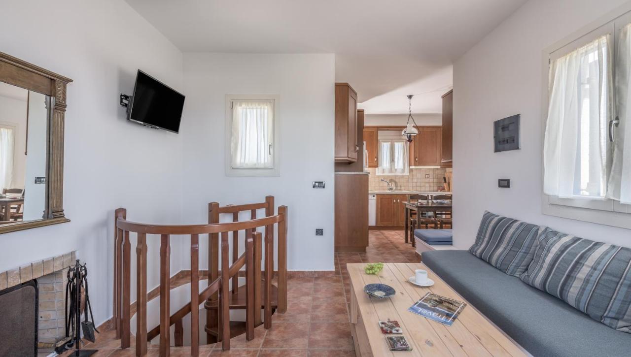 Akitos Maisonette Adámasz Kültér fotó